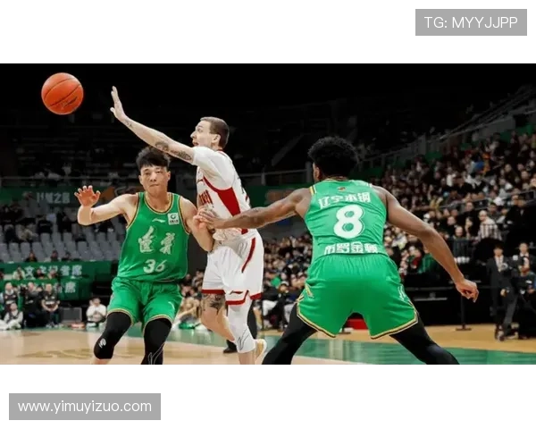 辽宁逆转山西鄢手骐迪亚洛双双发威 辽宁逆转山西鄢手骐迪亚洛双双发威